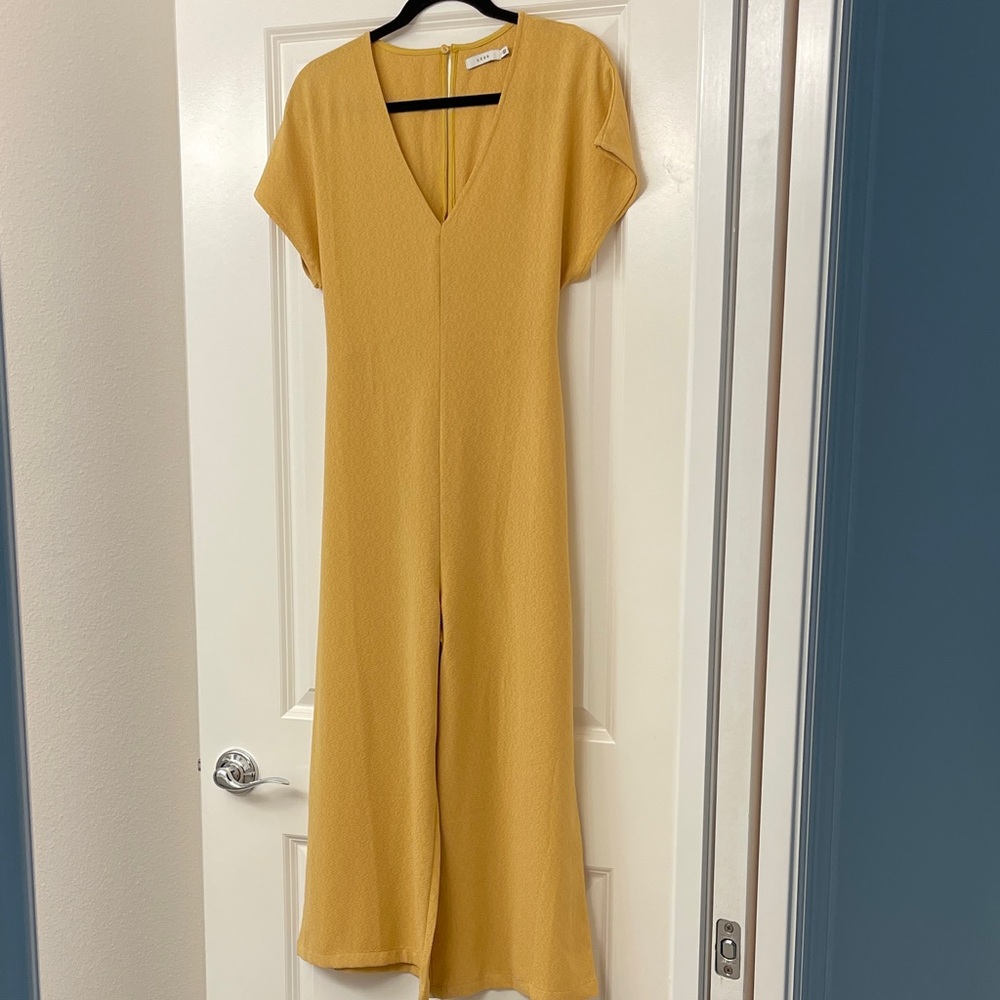 Lush Golden Jumpsuit with V-Neck